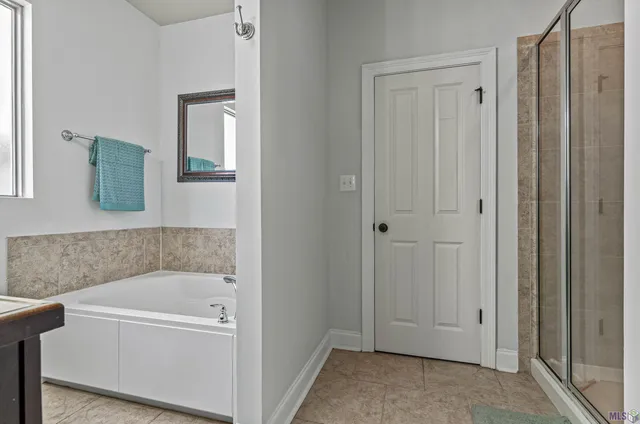 $359,900 | 36451 Dutchtown Gardens Avenue, Geismar, LA 70734