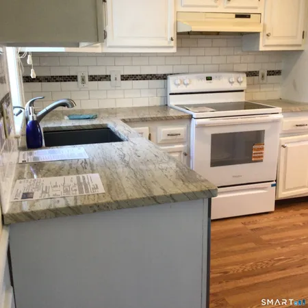 $3,800 | 15 Bon Air Avenue, Stamford, CT 06907