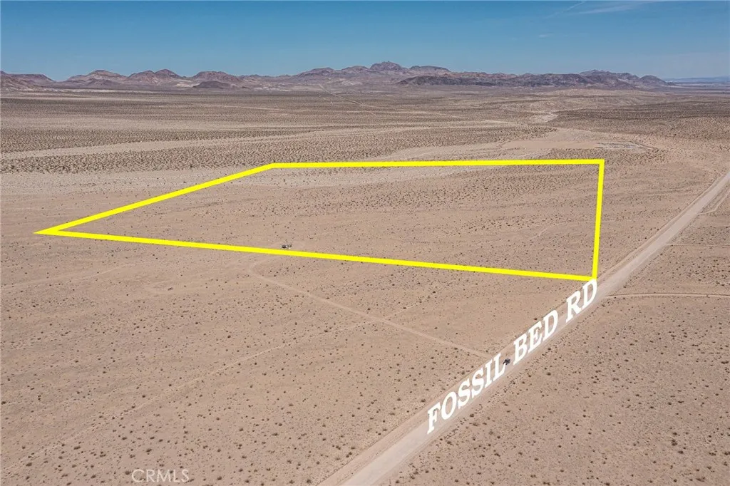 0 Fossil Bed Road Barstow, CA 92311 - Photo 14 of 14 a view of a backyard and a ocean view