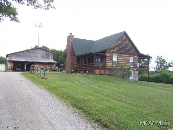 142 Rock Ridge Road Mineral Wells, WV 26150 - Photo 3 of 24
