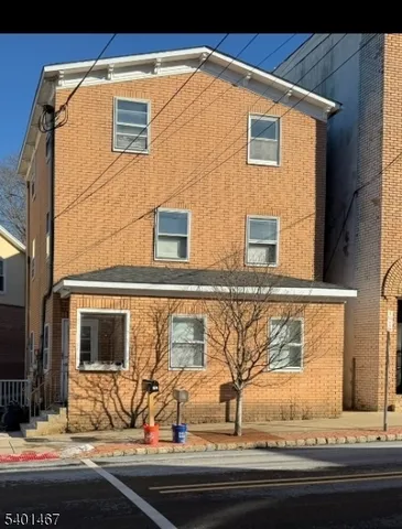 $1,850 | 57 Main Street, Unit 3, Stanhope, NJ 07874