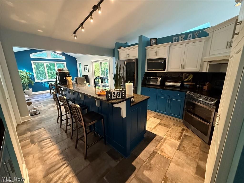 2252 Valley Wood Road Akron, OH 44333 - Photo 31 of 50