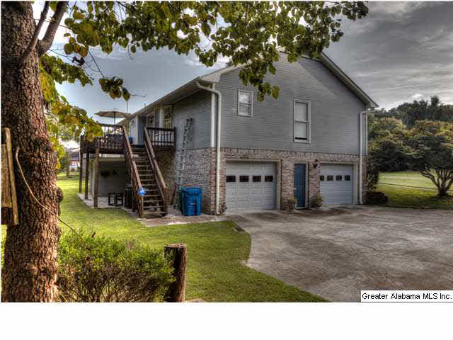 5945 Mockingbird Lane Pinson, AL 35126 - Photo 2 of 32