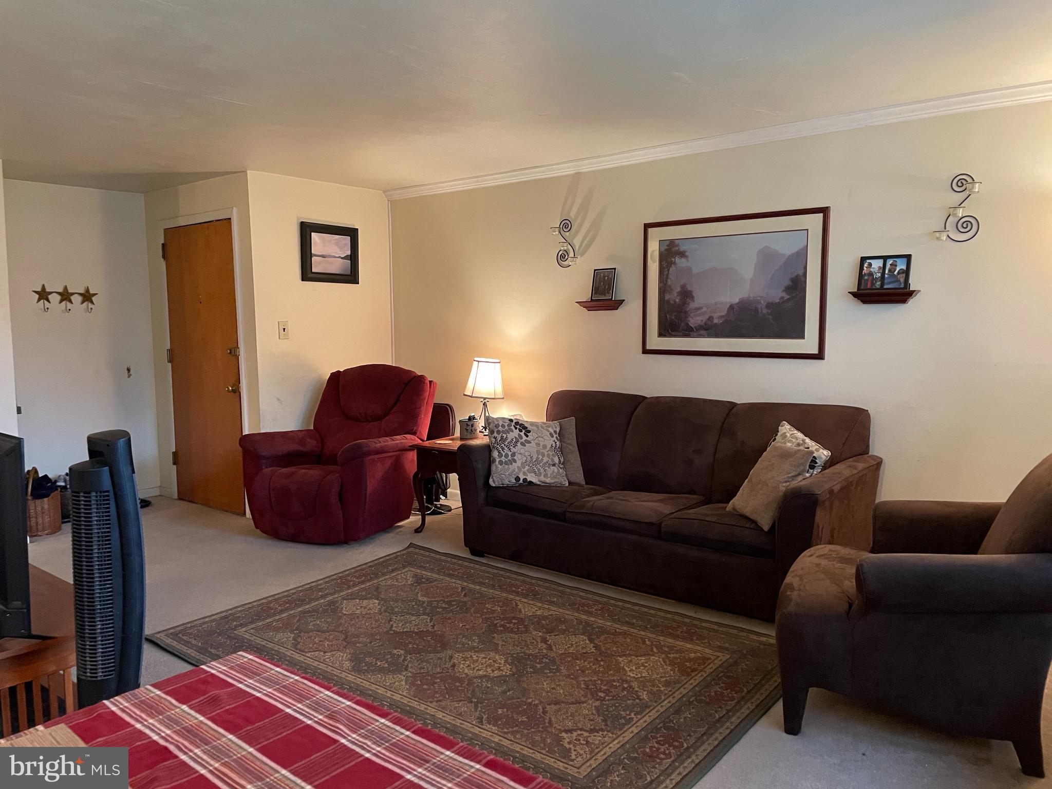 204 Warwick Road, Unit D Stratford, NJ 08084 - Photo 5 of 15 Gallery Image 5