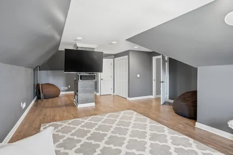 $1,025,000 | 863 Sylvia Lane, Crown Point, IN 46307