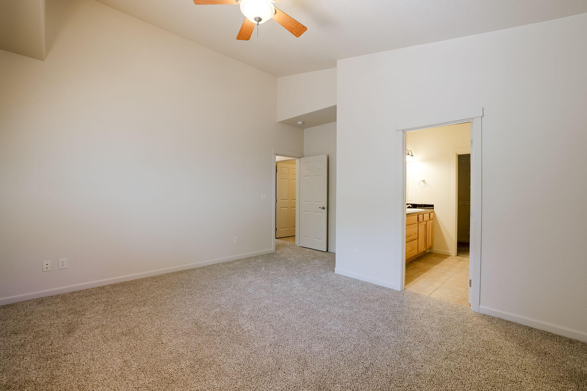 1214 Southwest Wheeler Place Bend, OR 97702 - Photo 18 of 35 Primary