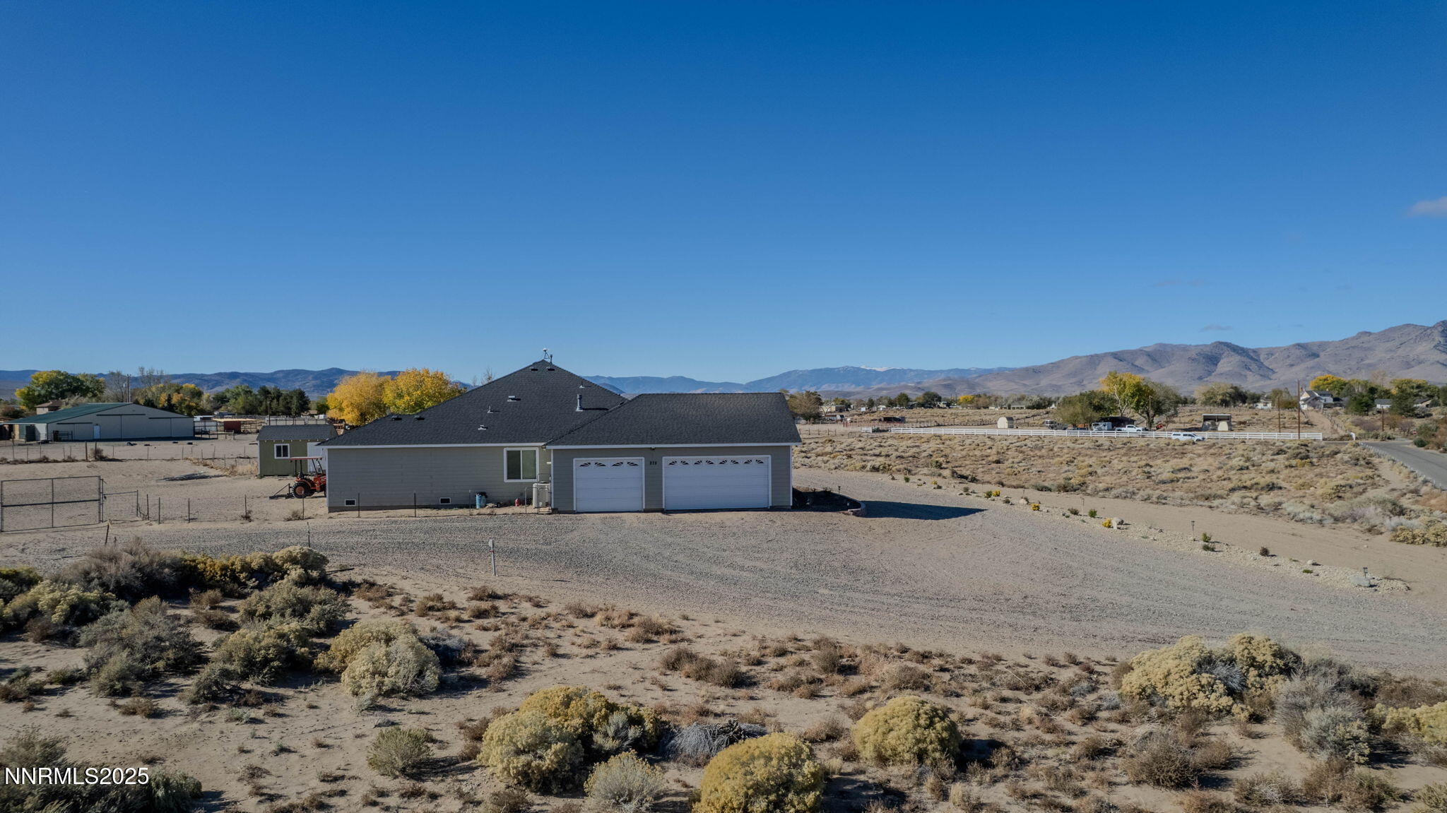 275 Imperial Road Dayton, NV 89403 - Photo 37 of 53 a view of roof with wooden fence