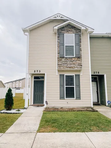 $1,300 | 273 Caldwell Loop, Jacksonville, NC 28546