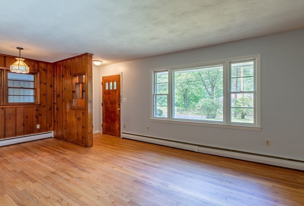 918 Ryan Road Northampton, MA 01062 - Photo 11 of 25