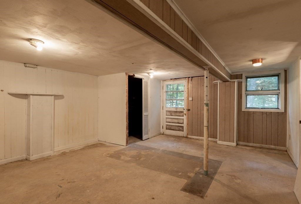 918 Ryan Road Northampton, MA 01062 - Photo 21 of 25