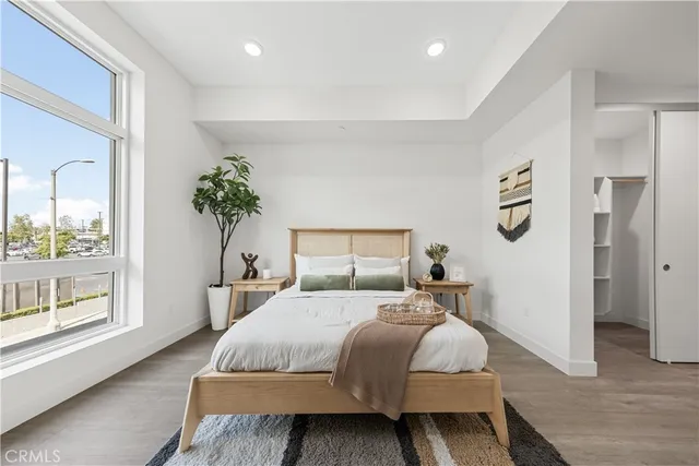 $718,000 | 168 South Monterey Street, Unit 211, Alhambra, CA 91801