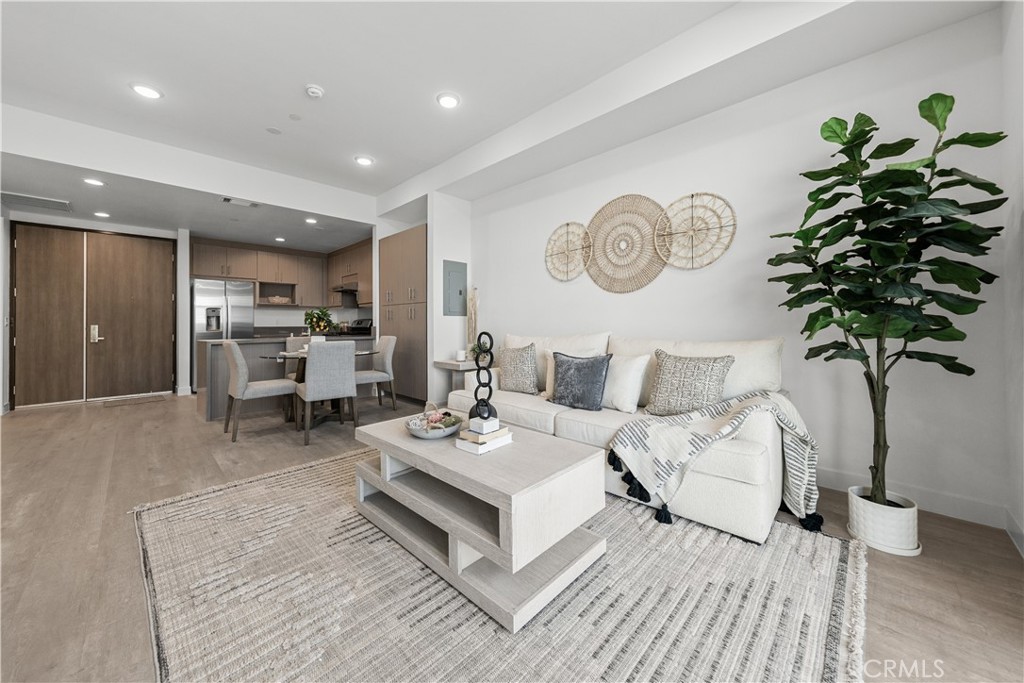 168 South Monterey Street, Unit 211 Alhambra, CA 91801 - Photo 7 of 49