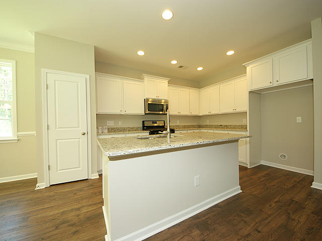 612 Pendleton Drive Moncks Corner, SC 29461 - Photo 5 of 29 17
