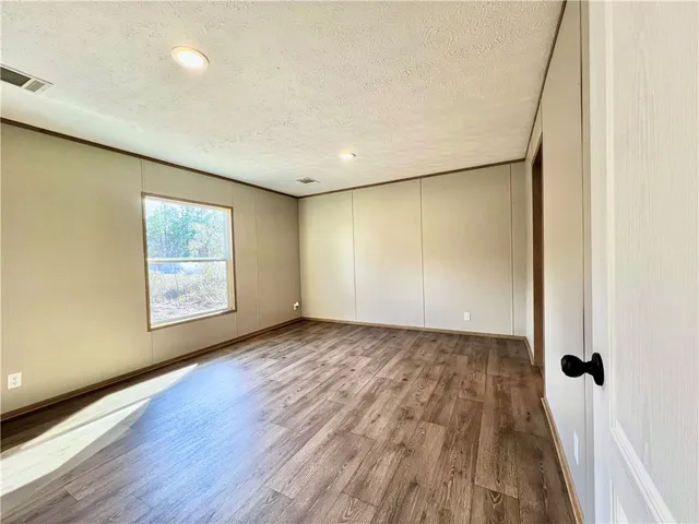 $209,900 | 4840 Us Highway, Folkston, GA 31537