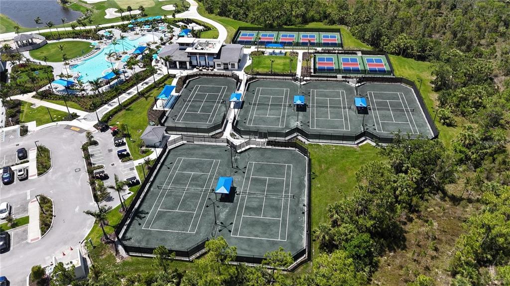 17535 Jadestone Court Venice, FL 34293 - Photo 87 of 92 an aerial view of a house with a yard