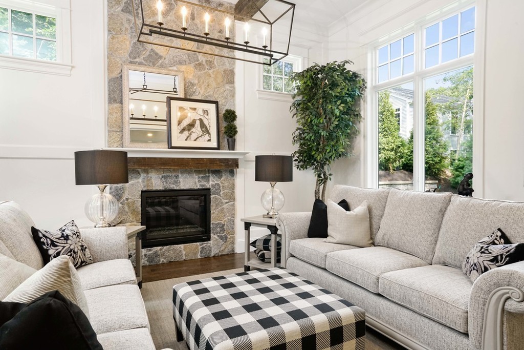 22 Massasoit Road Wellesley, MA 02481 - Photo 12 of 30