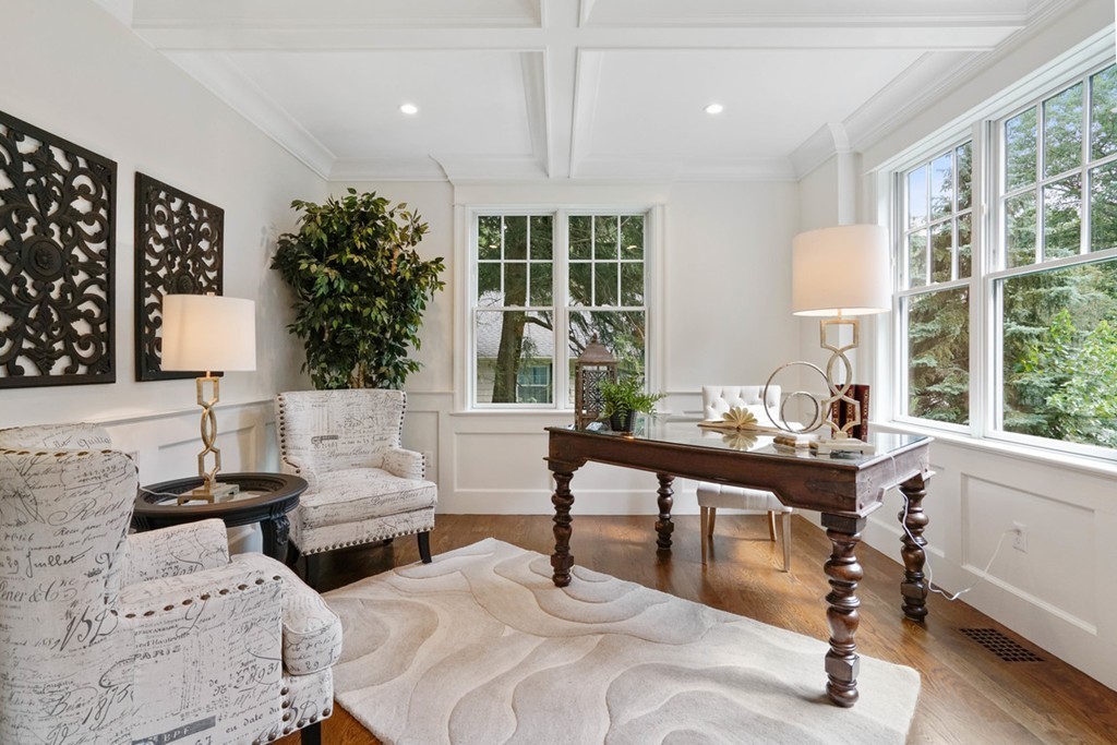 22 Massasoit Road Wellesley, MA 02481 - Photo 14 of 30