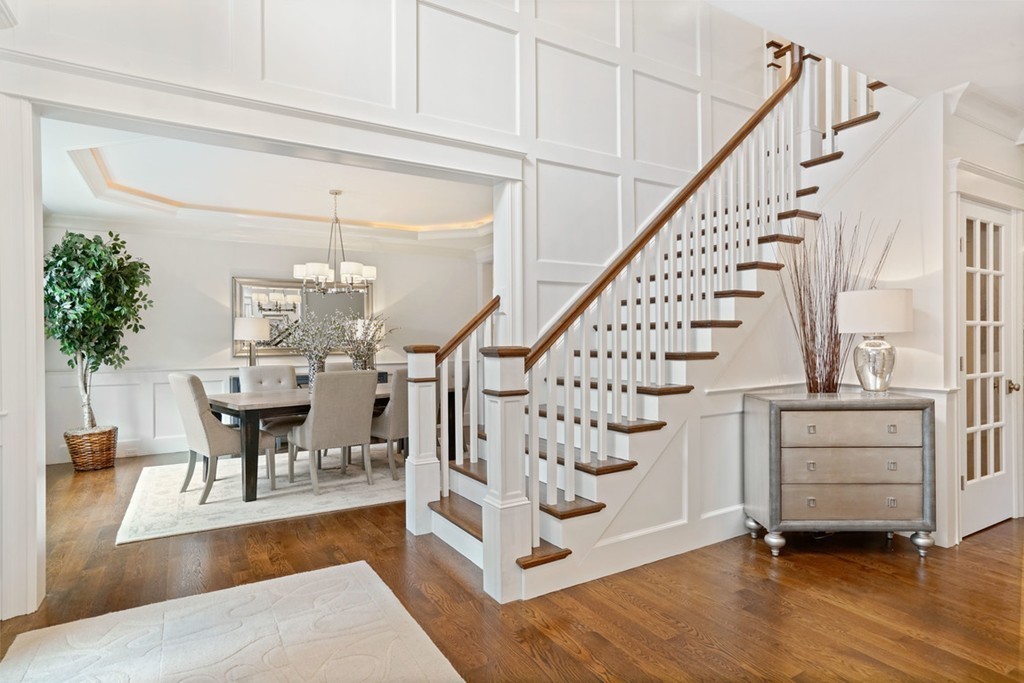 22 Massasoit Road Wellesley, MA 02481 - Photo 2 of 30