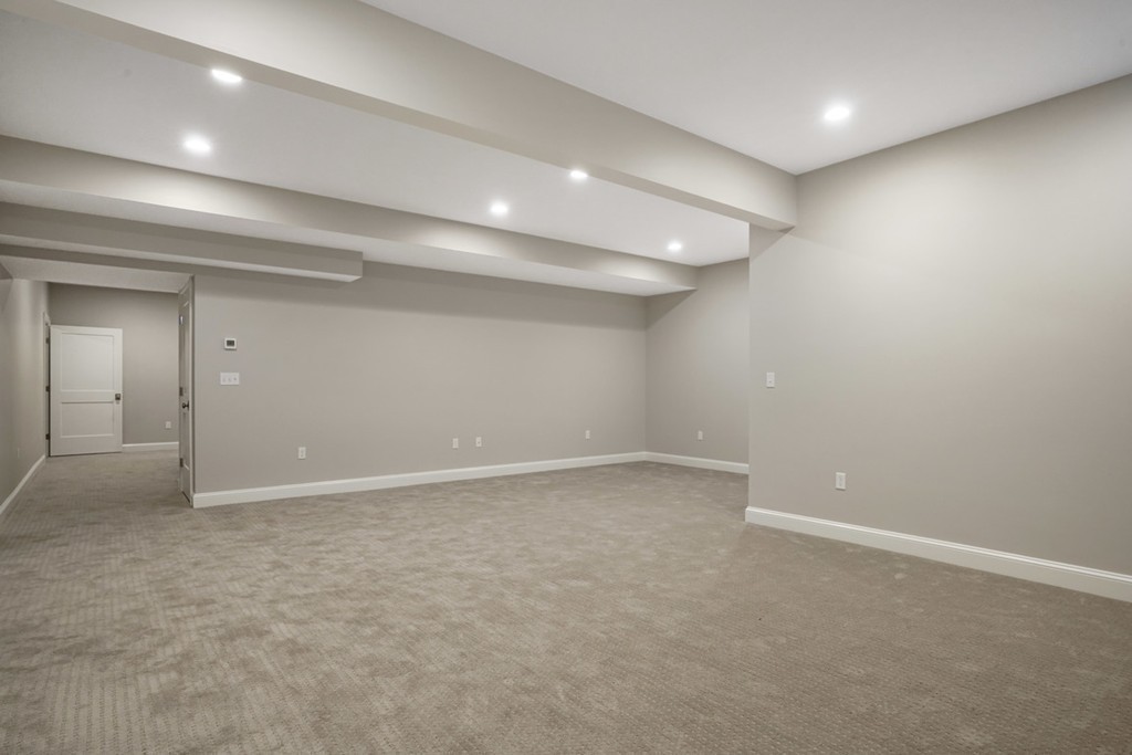 22 Massasoit Road Wellesley, MA 02481 - Photo 27 of 30