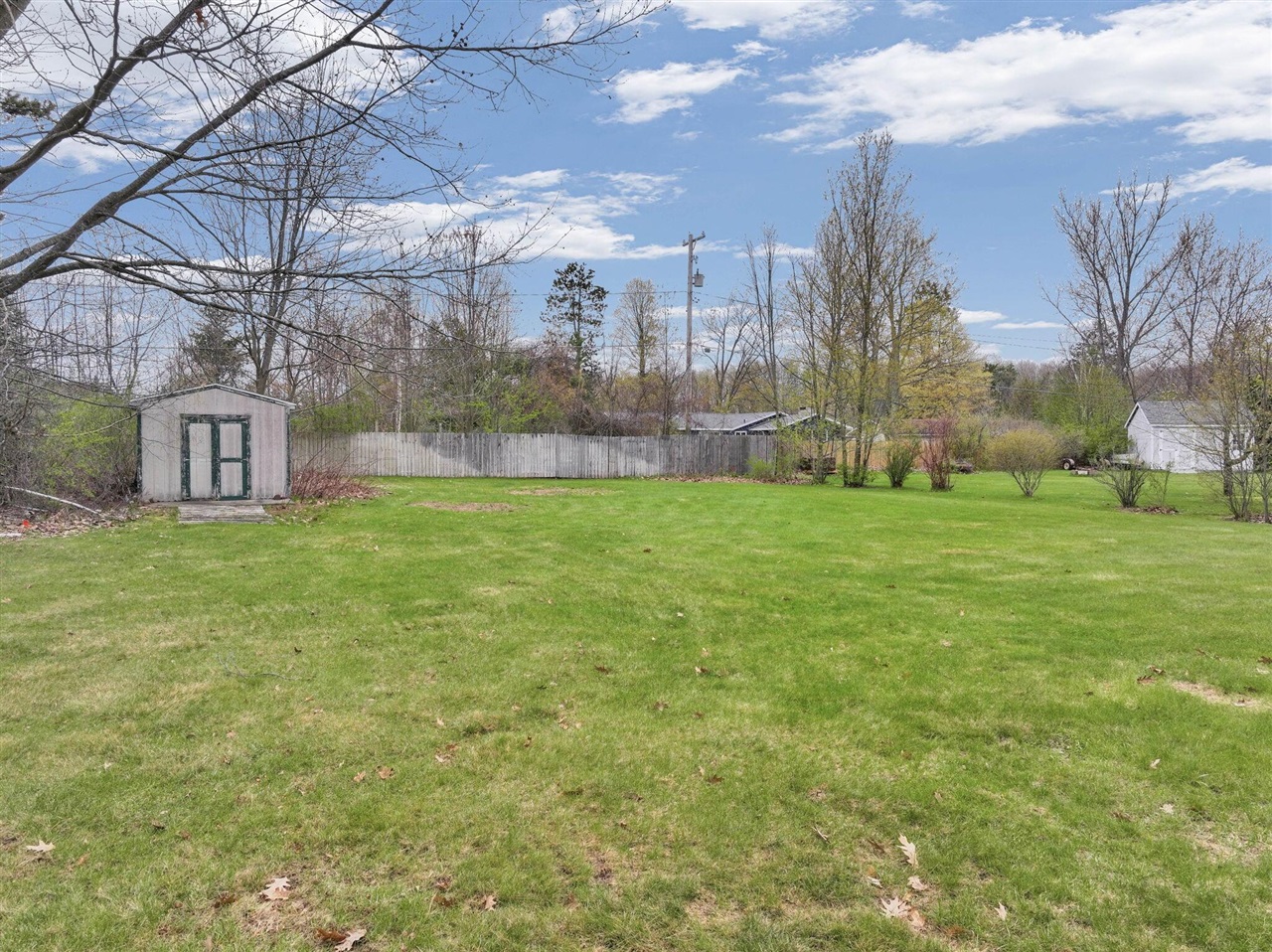 4327 Benson Road Cadillac, MI 49601 - Photo 40 of 46