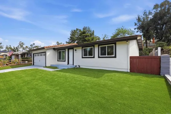 $1,025,000 | 13641 Carriage Road, Poway, CA 92064