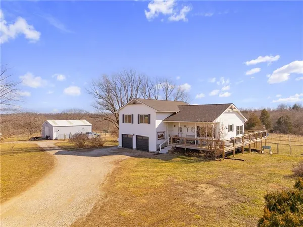 $550,000 | 12809 East 246th Street, Peculiar, MO 64078