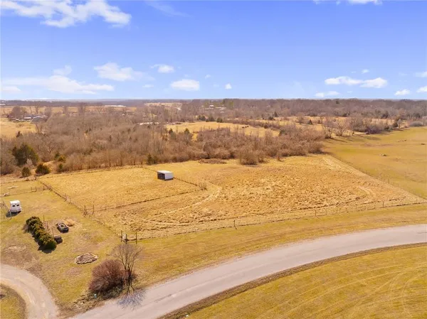 $550,000 | 12809 East 246th Street, Peculiar, MO 64078