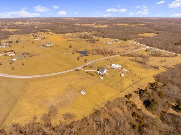 $550,000 | 12809 East 246th Street, Peculiar, MO 64078