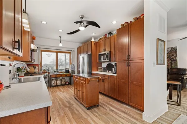 $550,000 | 12809 East 246th Street, Peculiar, MO 64078