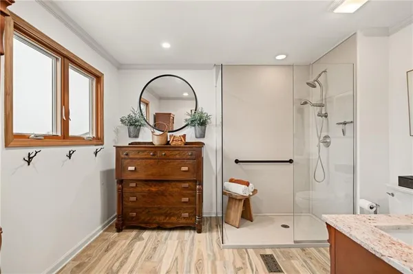 $550,000 | 12809 East 246th Street, Peculiar, MO 64078