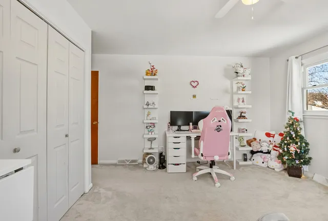 $559,900 | 2522 North Brighton Place, Arlington Heights, IL 60004