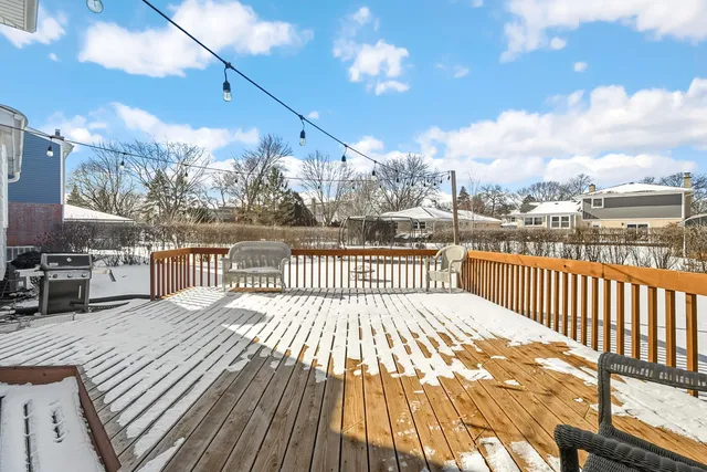 $559,900 | 2522 North Brighton Place, Arlington Heights, IL 60004