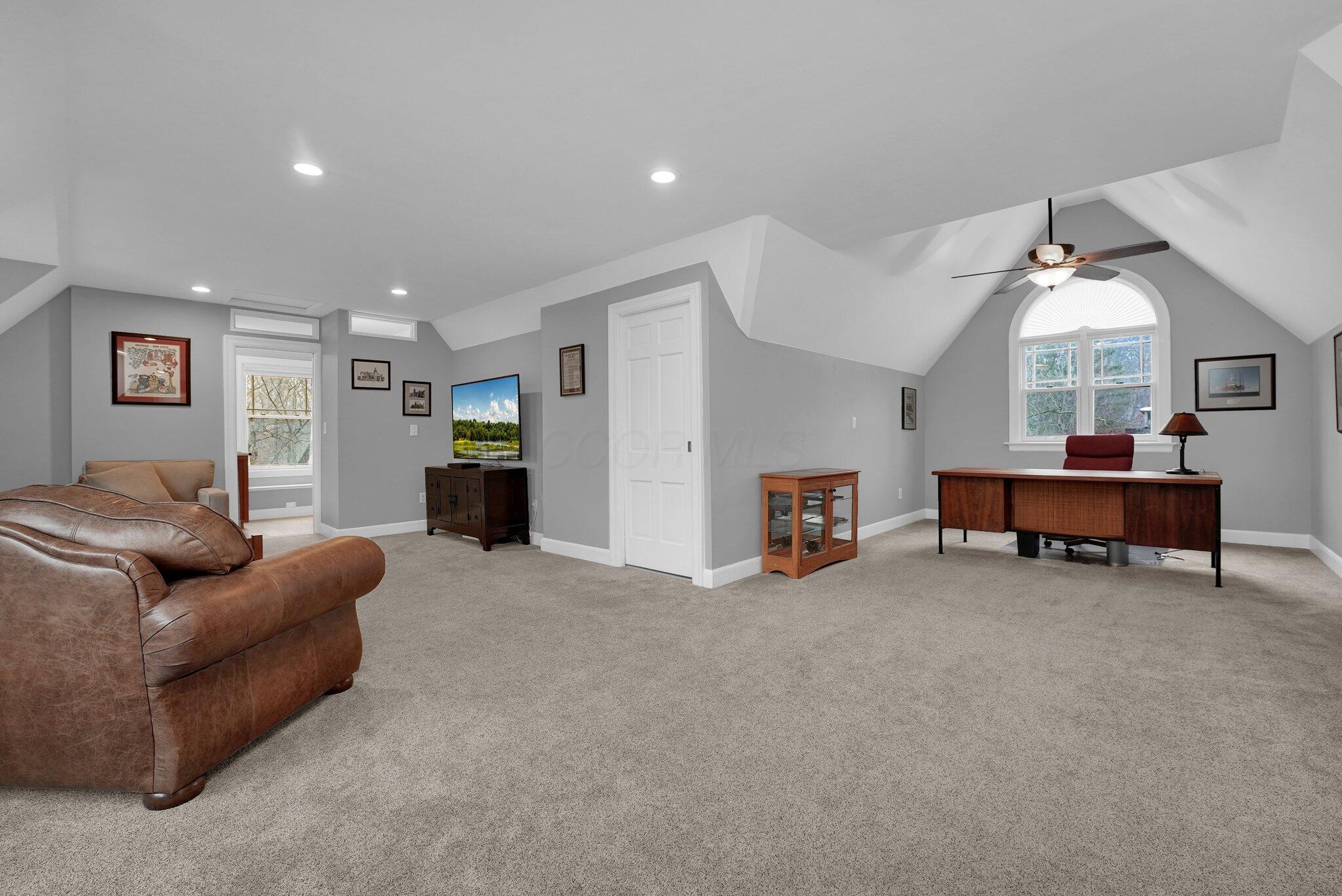 296 Walhalla Road Columbus, OH 43202 - Photo 23 of 75 86-web-or-mls-296-walhalla-rd
