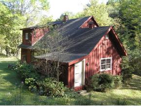 692 Smokeshire Road Chester, VT 05143 - Photo 2 of 10