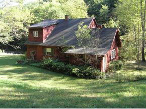 692 Smokeshire Road Chester, VT 05143 - Photo 4 of 10