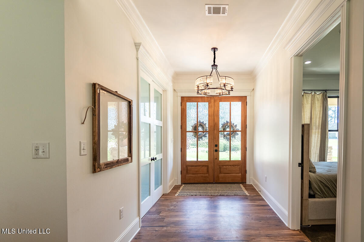 29 Club Drive Natchez, MS 39120 - Photo 12 of 69 29ClubDr_LoRes-29