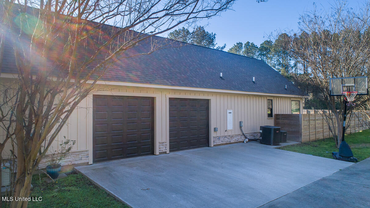 29 Club Drive Natchez, MS 39120 - Photo 68 of 69 29ClubDr_LoRes-18