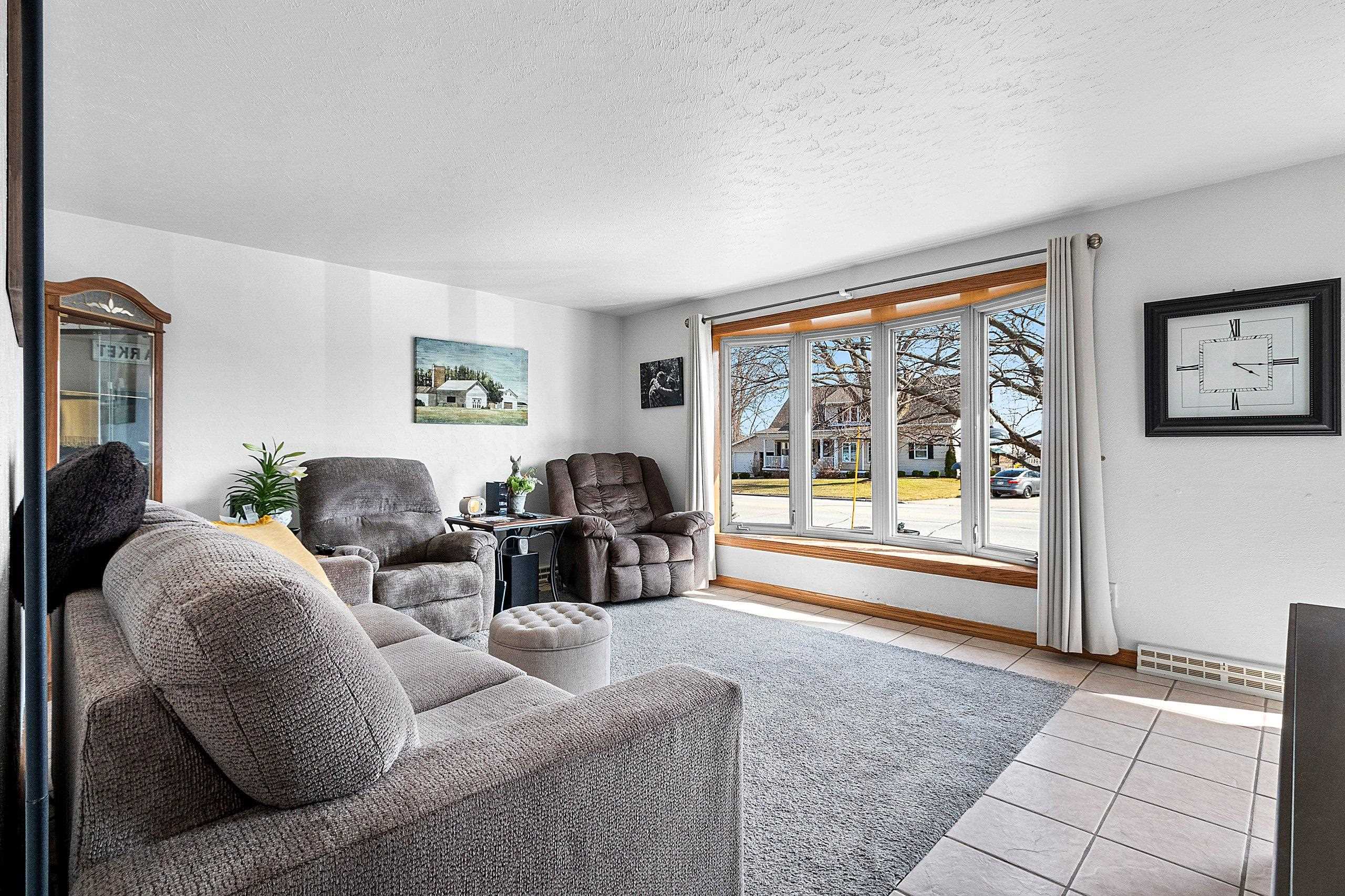 2796 Cormier Road Green Bay, WI 54313 - Photo 8 of 62