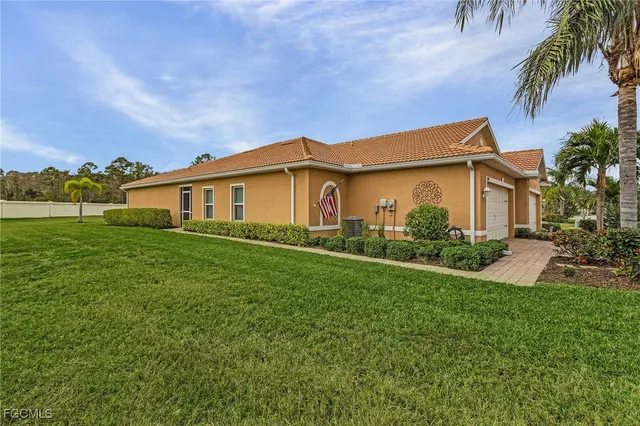 $323,000 | 15262 Ligustrum Lane, Alva, FL 33920