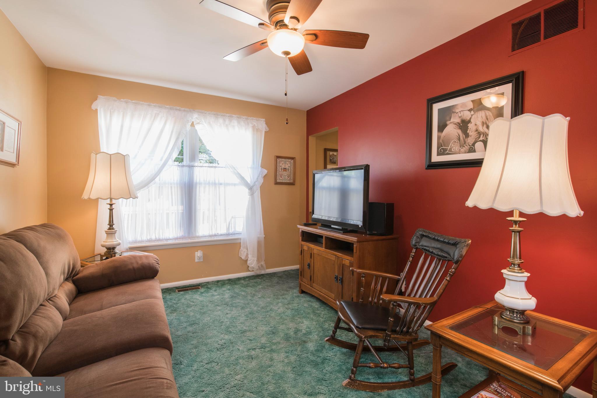 8136 Ridge Avenue Philadelphia, PA 19128 - Photo 11 of 49