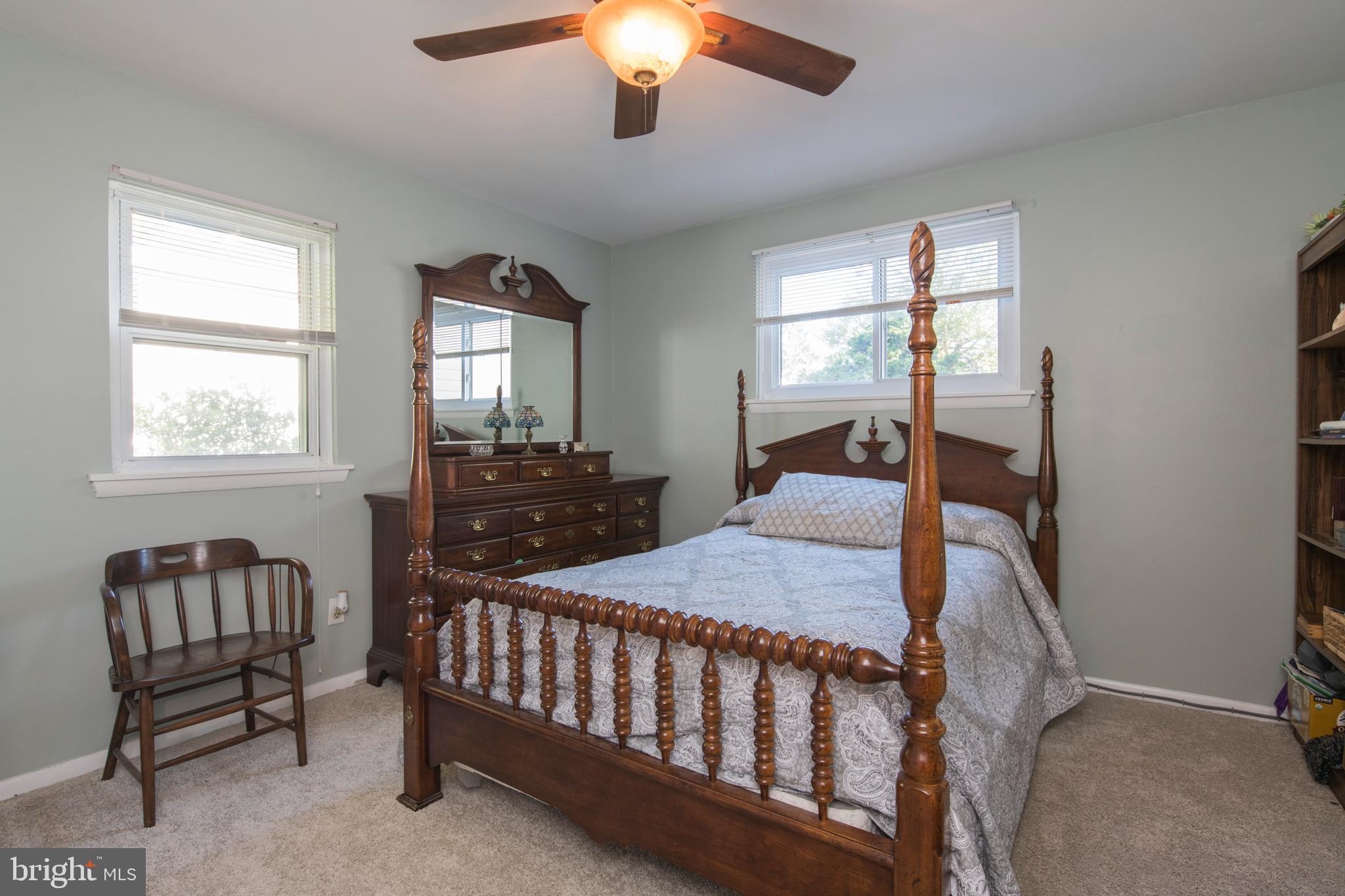 8136 Ridge Avenue Philadelphia, PA 19128 - Photo 21 of 49