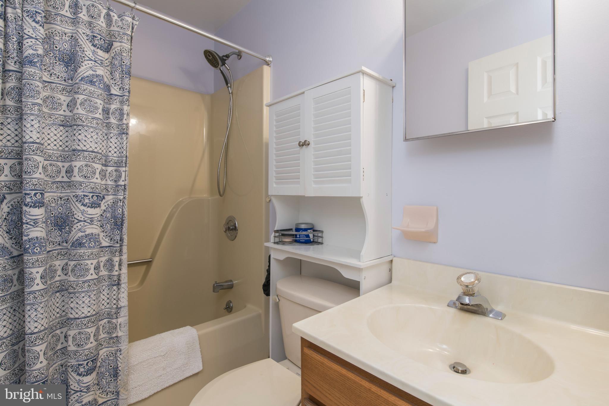 8136 Ridge Avenue Philadelphia, PA 19128 - Photo 24 of 49