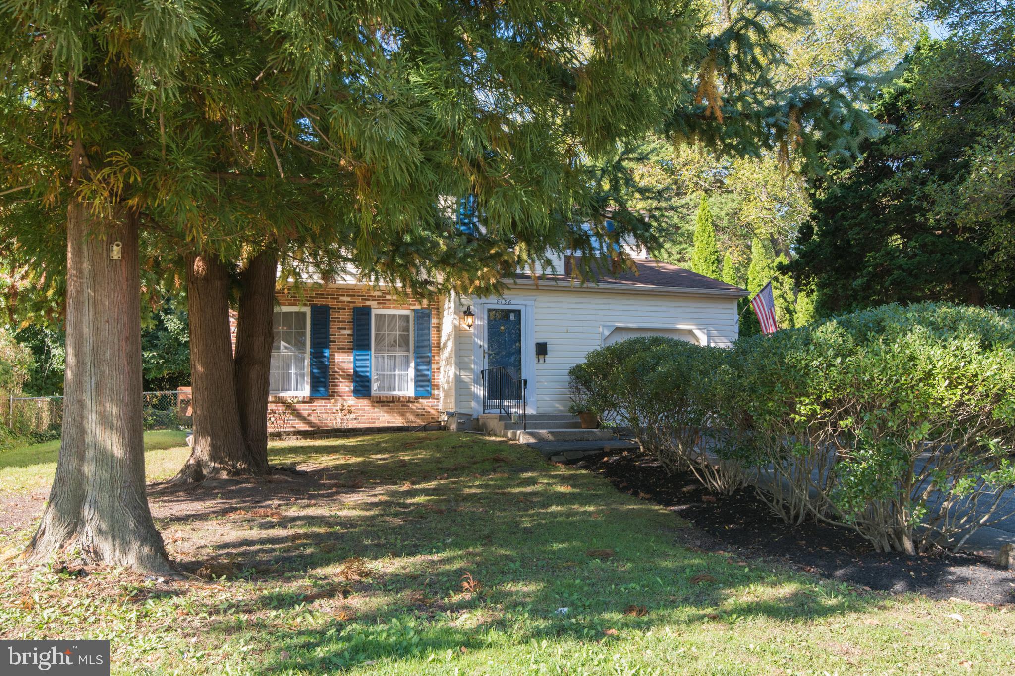 8136 Ridge Avenue Philadelphia, PA 19128 - Photo 4 of 49