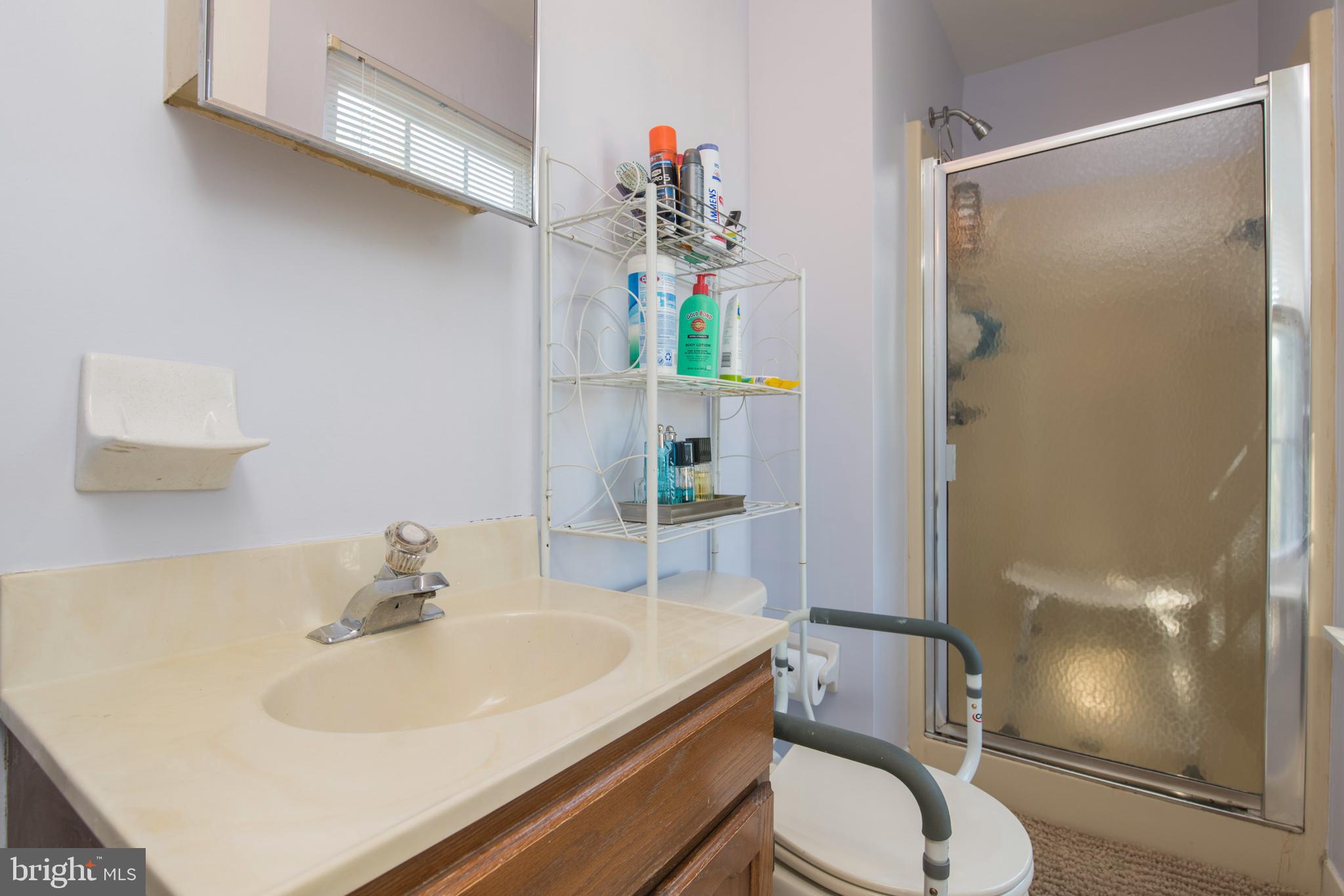 8136 Ridge Avenue Philadelphia, PA 19128 - Photo 31 of 49