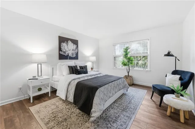 $210,000 | 73 Montre Square Northwest, Atlanta, GA 30327