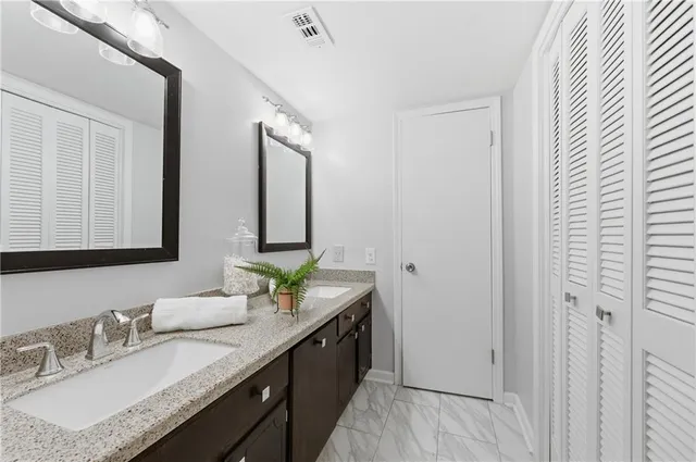 $210,000 | 73 Montre Square Northwest, Atlanta, GA 30327