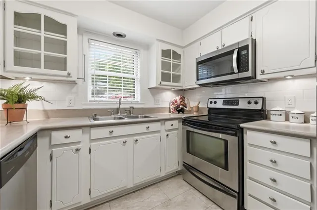 $210,000 | 73 Montre Square Northwest, Atlanta, GA 30327