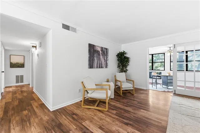 $210,000 | 73 Montre Square Northwest, Atlanta, GA 30327