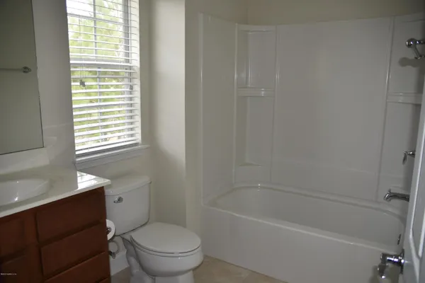 $2,200 | 6852 Woody Vine Drive, Jacksonville, FL 32258