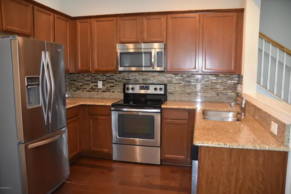 $2,200 | 6852 Woody Vine Drive, Jacksonville, FL 32258